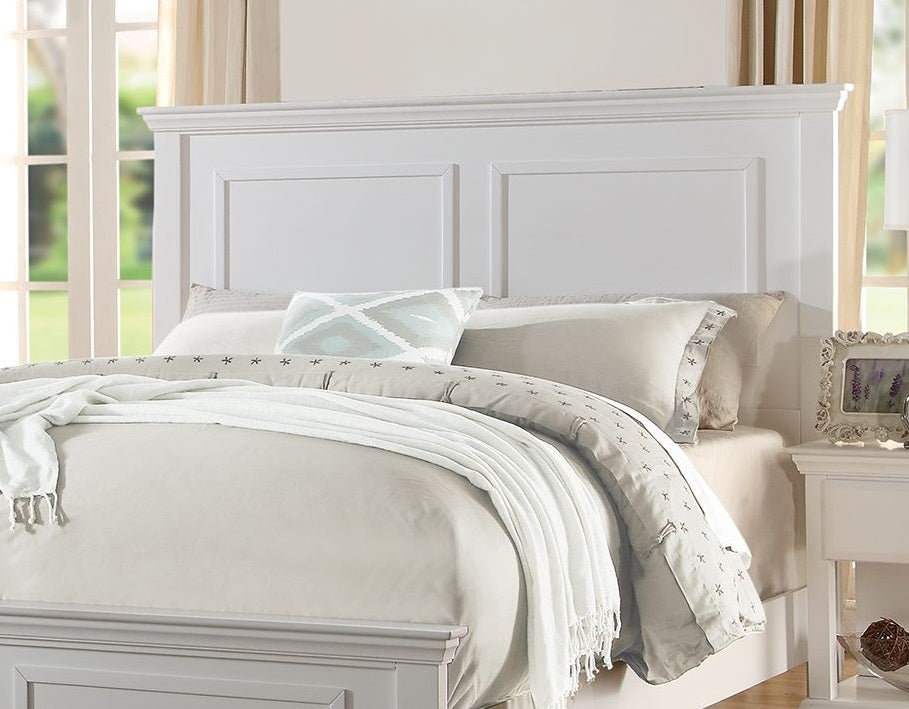 White California King 3-Piece Bedroom Set