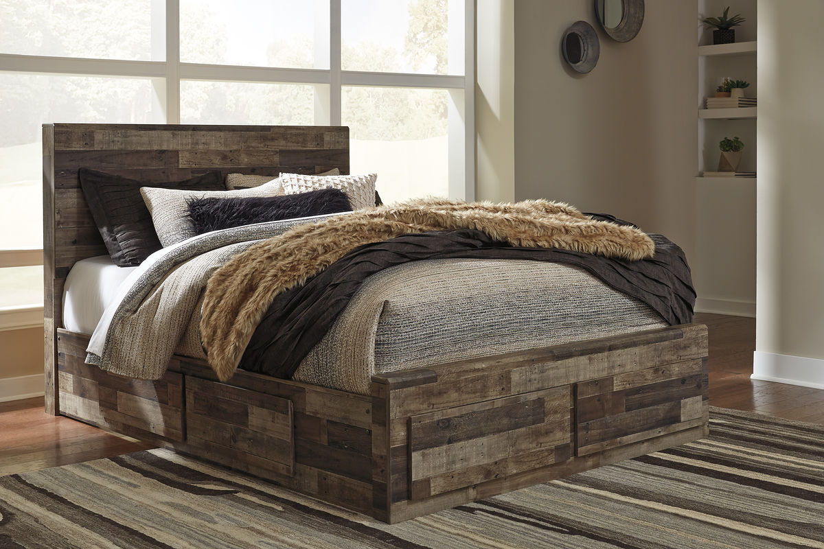 Derekson Panel Bedroom Set
