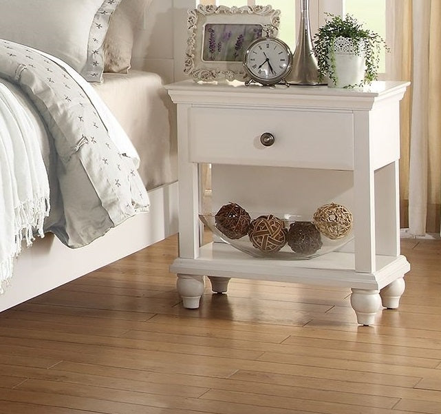 White California King 3-Piece Bedroom Set