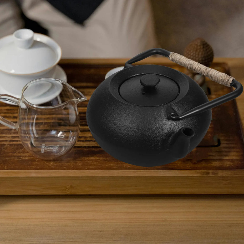 Japanese Cast Iron Tetsubin Teapot with Infuser – 600ml
