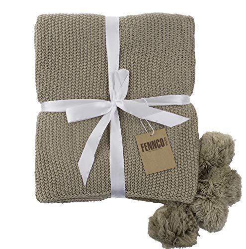 Chunky Knit Pom Throw Blanket