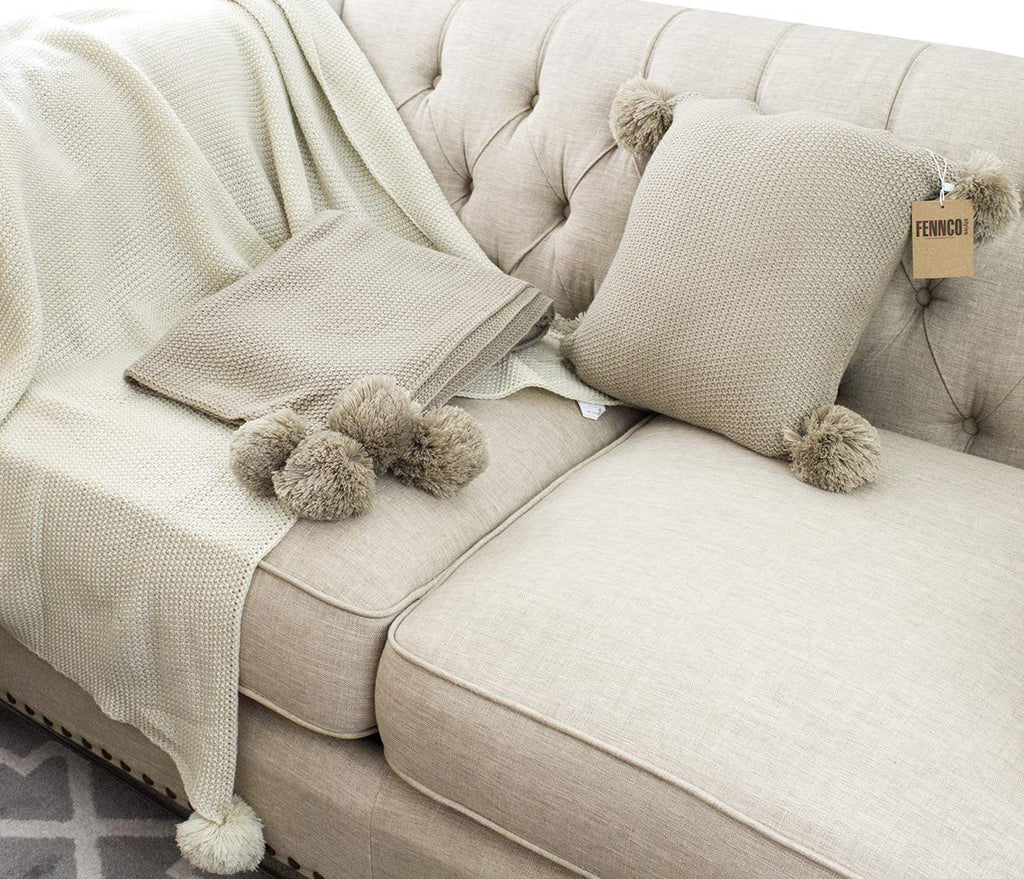 Chunky Knit Pom Throw Blanket