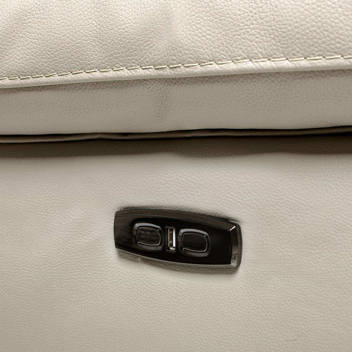 2-Seat Power Reclining Loveseat with Console & Cup Holders – Cream Taupe