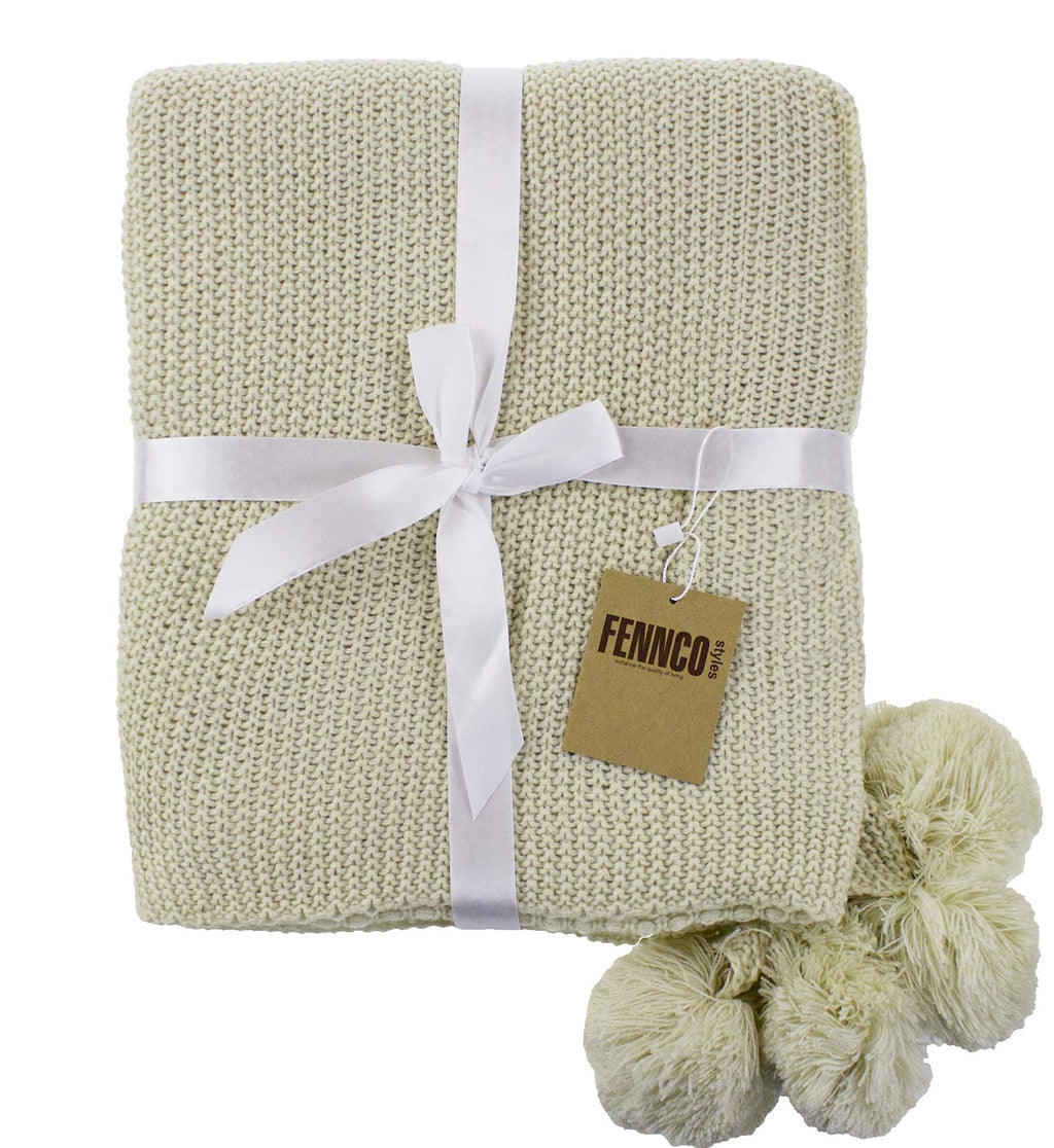 Chunky Knit Pom Throw Blanket