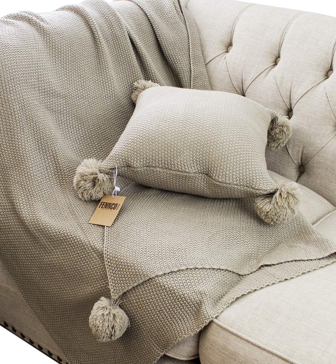 Chunky Knit Pom Throw Blanket