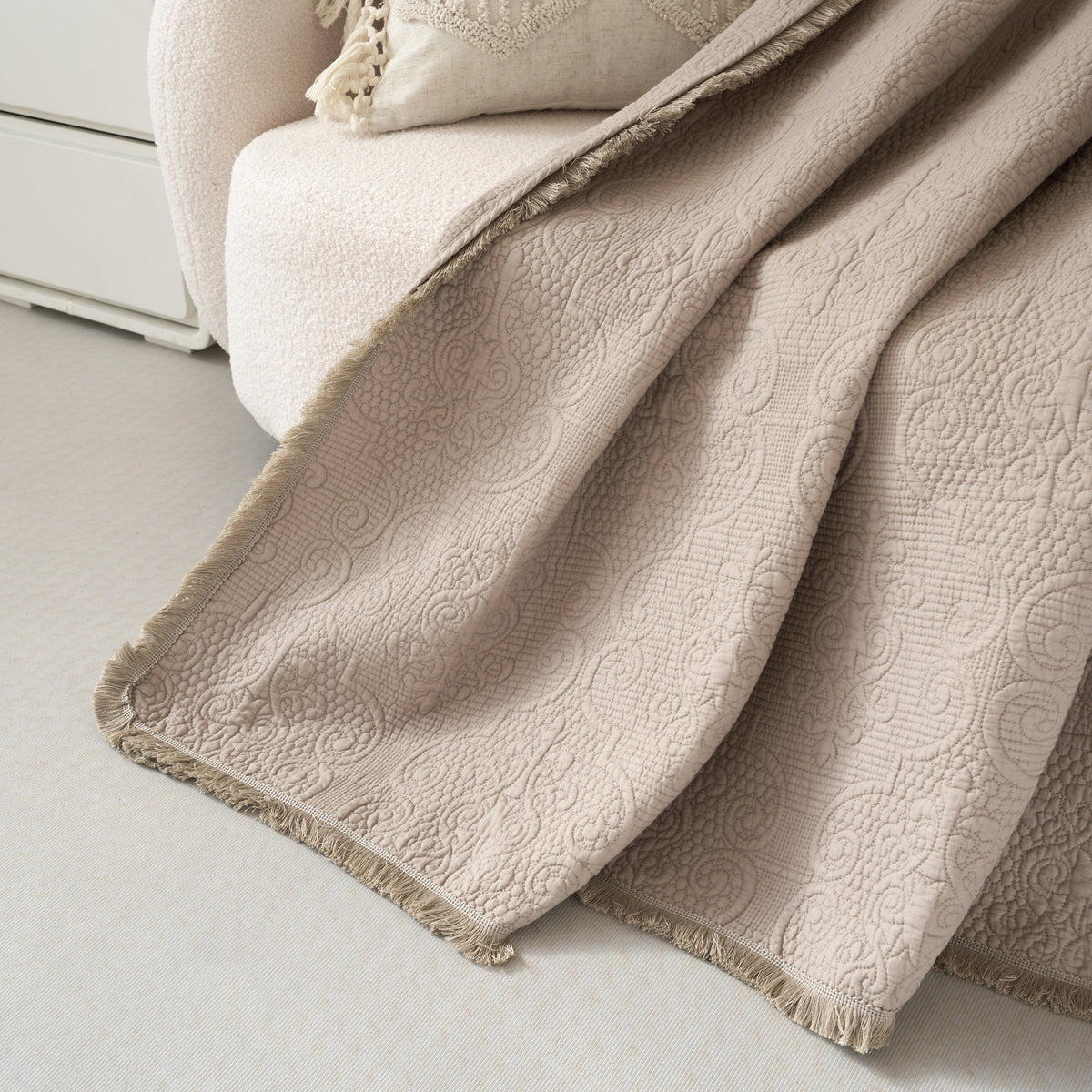 Quilted Cotton Throw Blanket – Sandy Taupe