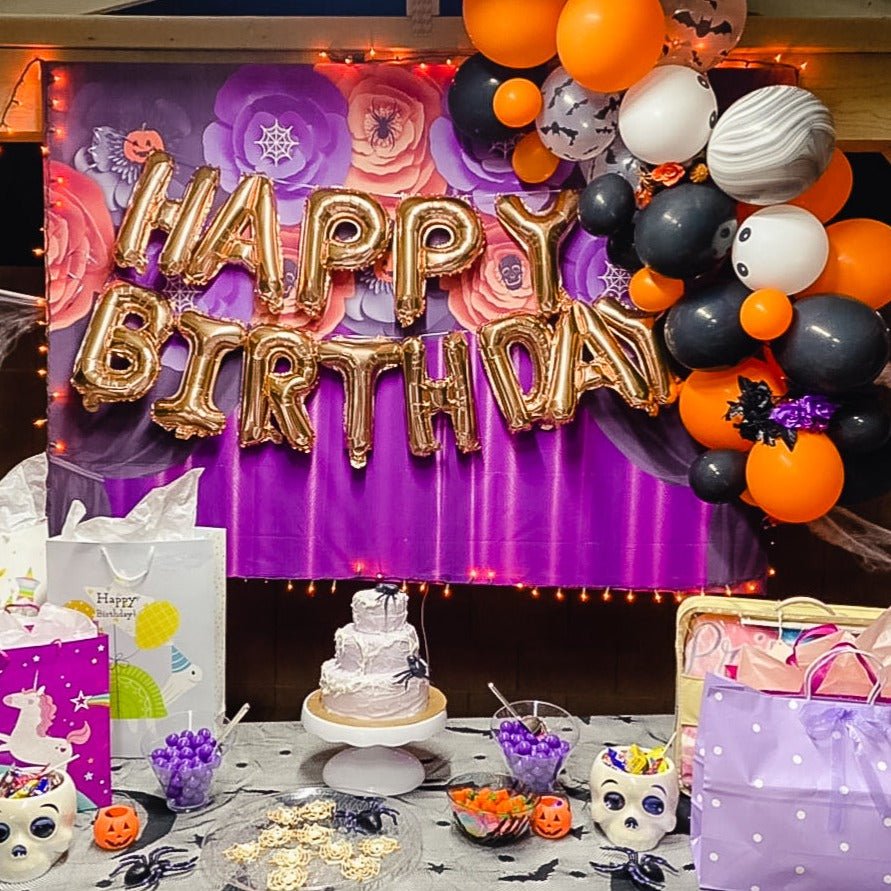 Classic Halloween Balloon Garland Kit– Black, Orange, Ghost & Bats