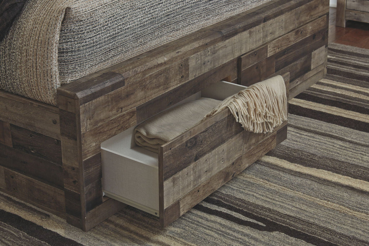 Derekson Panel Bedroom Set