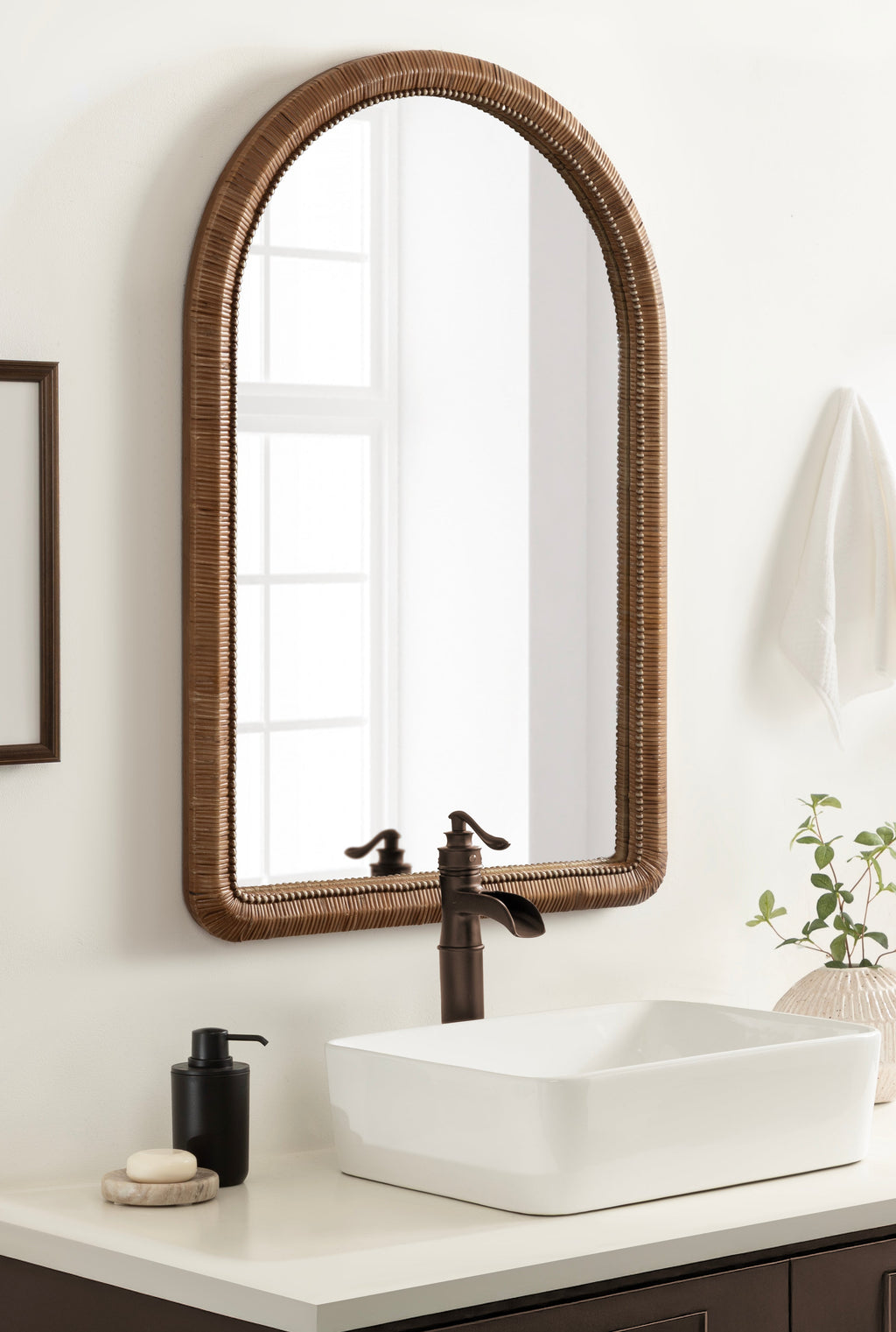Rahfy Beaded Arch Wall Mirror