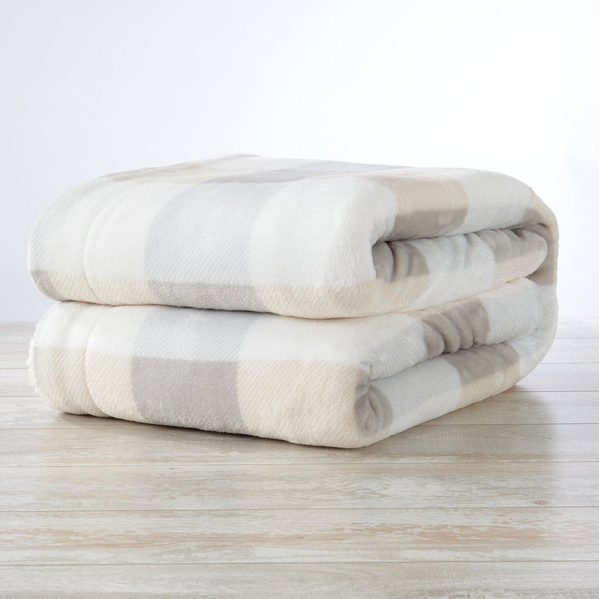 Kinsley Velvet Sherpa Blanket