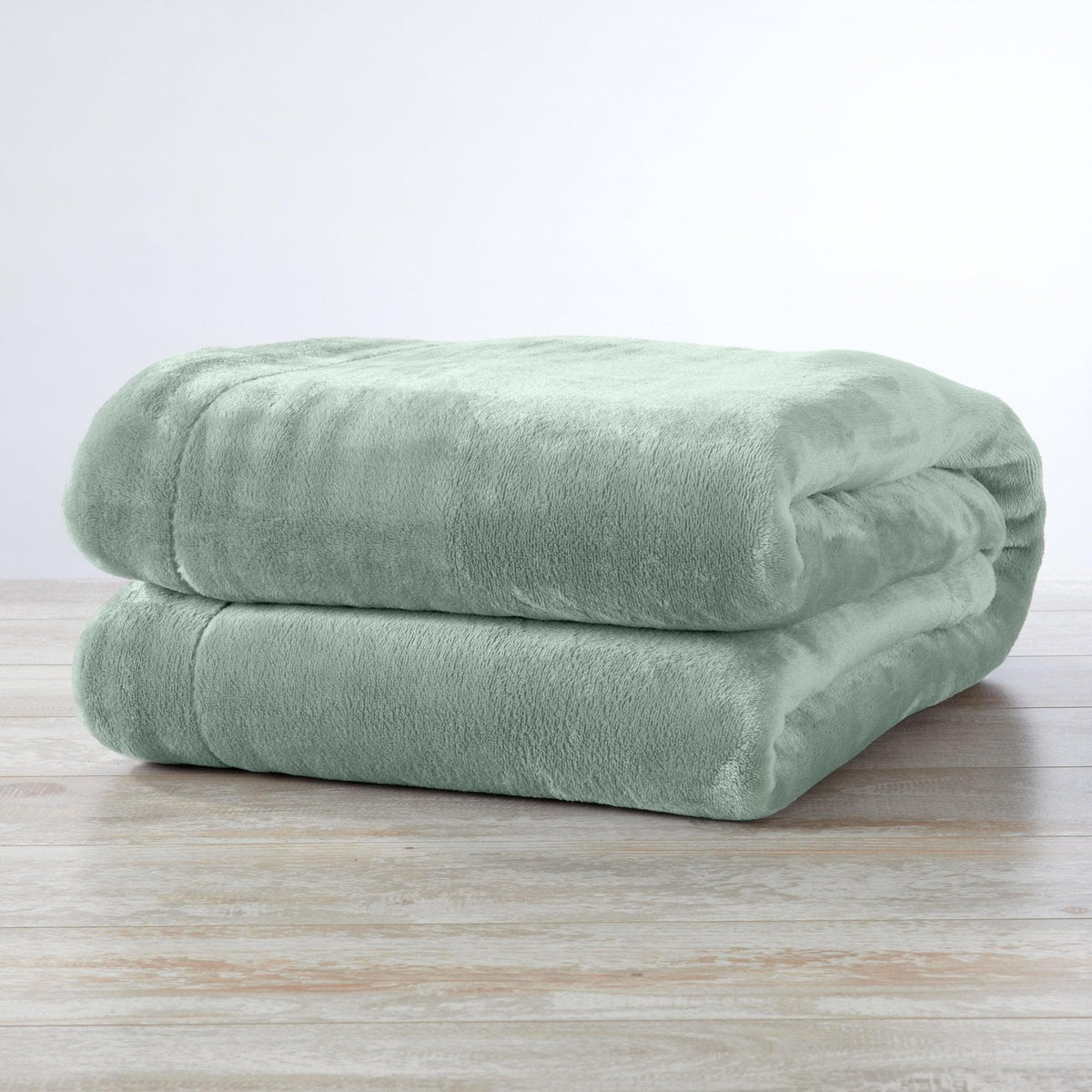 Kinsley Velvet Sherpa Blanket