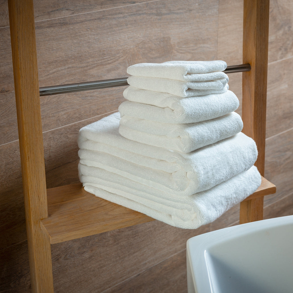 Luxury Organic 6-Piece Bath Towel Set – 700 GSM